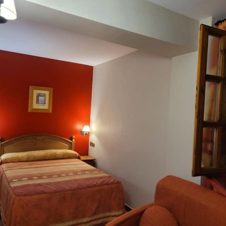 Apartamentos Casa Espanol Broto Dış mekan fotoğraf