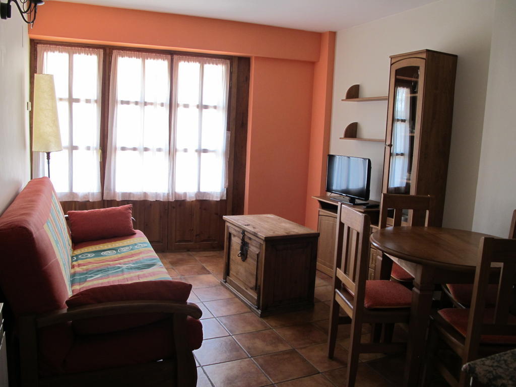 Apartamentos Casa Espanol Broto Dış mekan fotoğraf